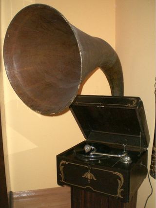 EXPERT Junior Gramophone
